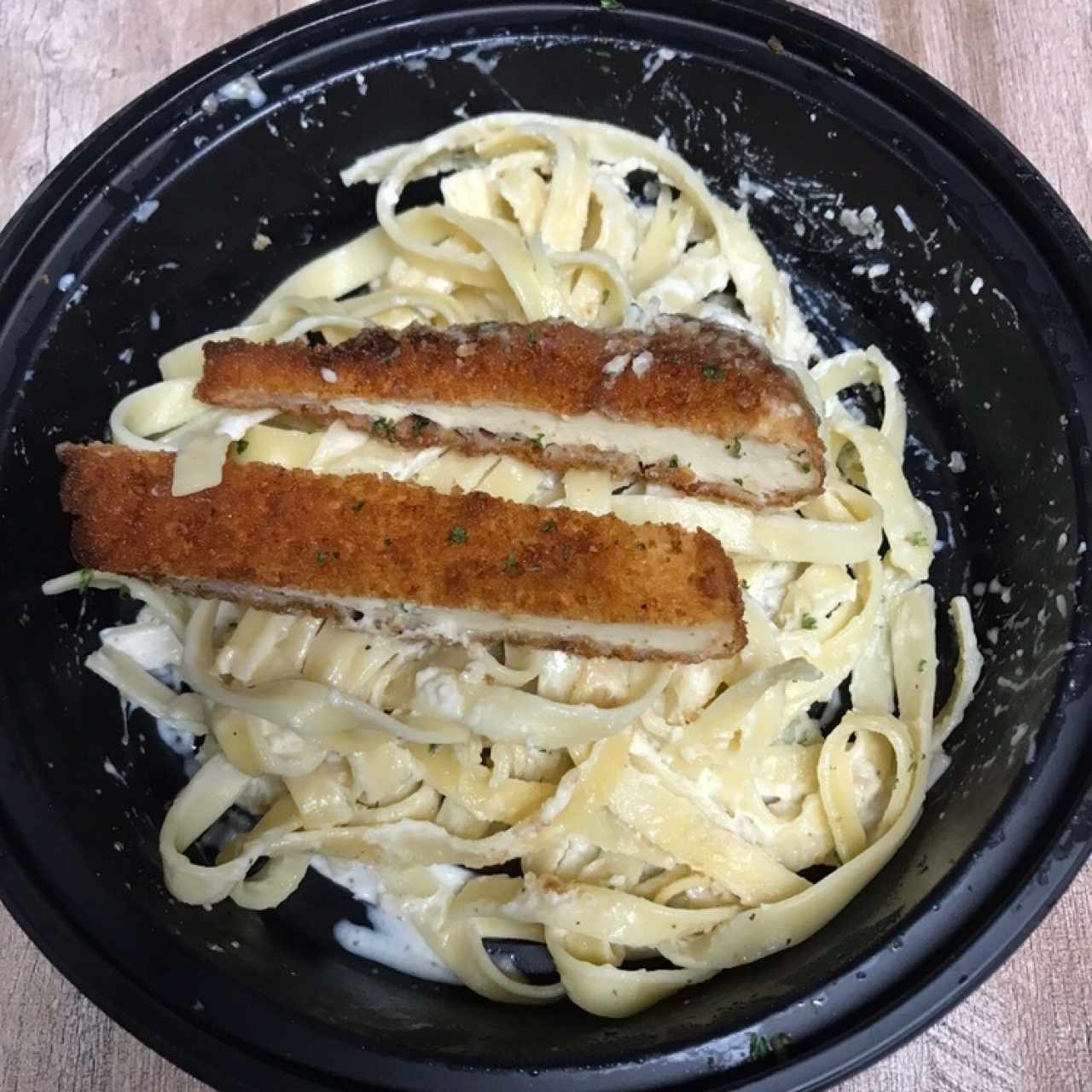 Fetttucine crispy chicken alfredo