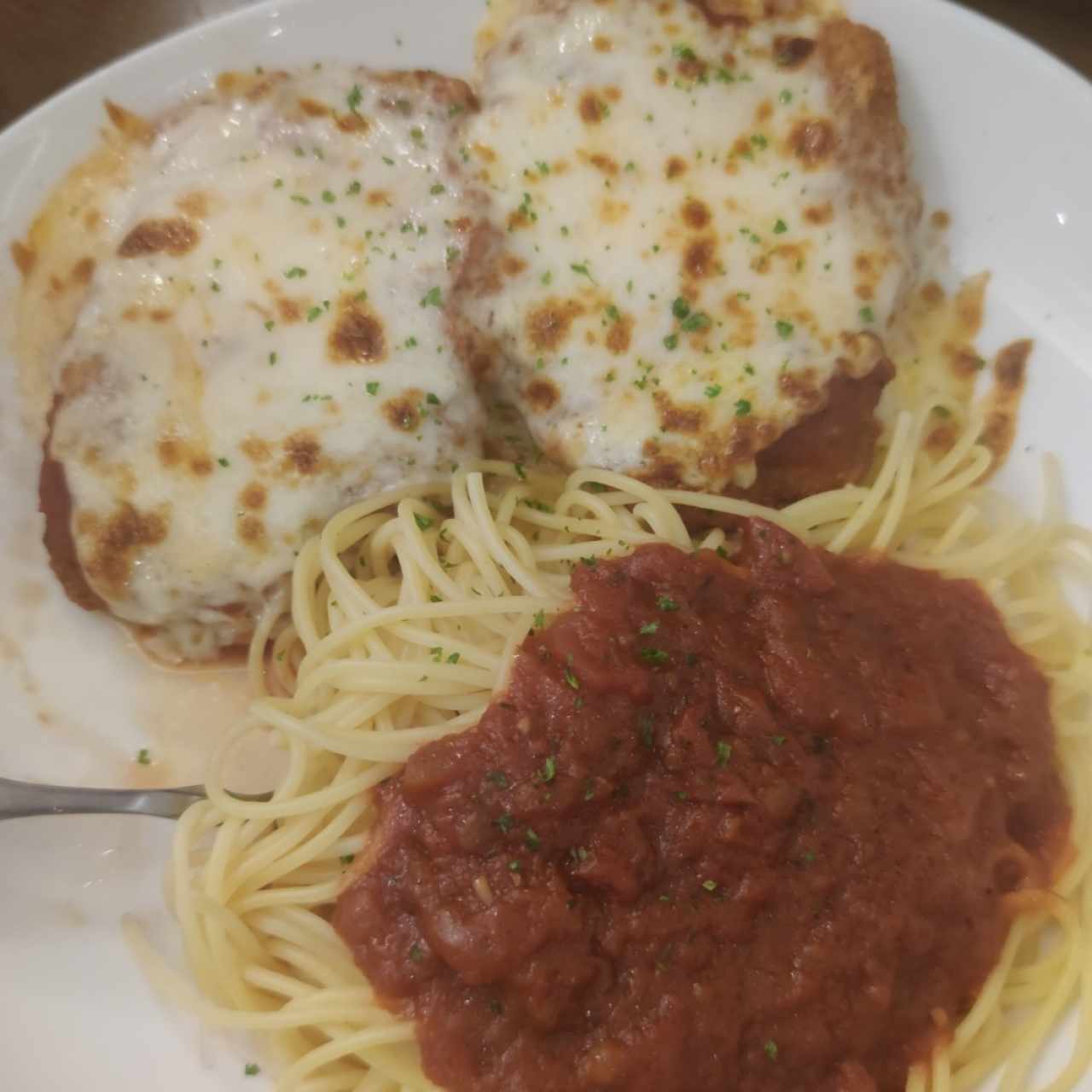 Clasicas Favoritas - Chicken Parmigiana