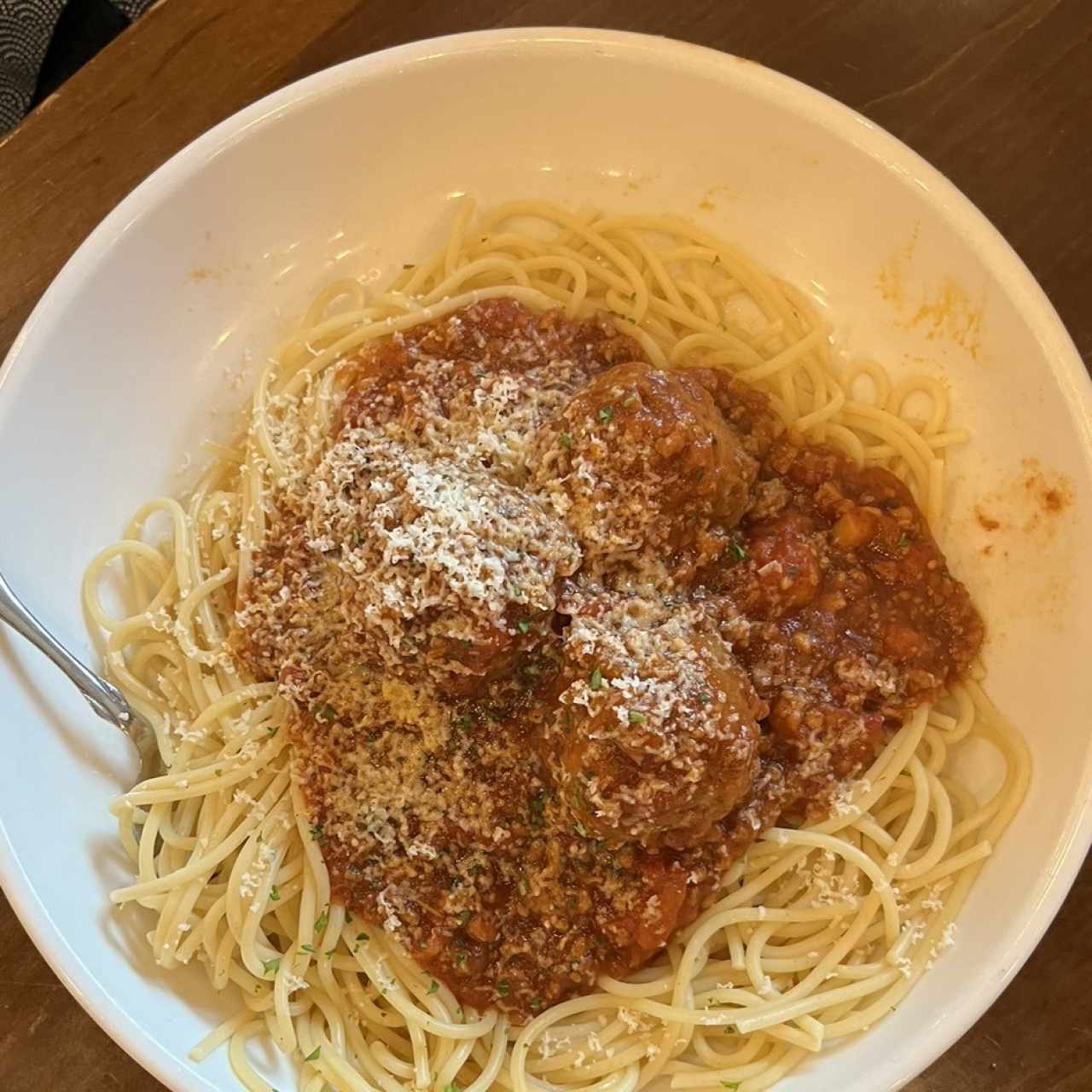 Classic Entreés - Spaguetti & Meatballs