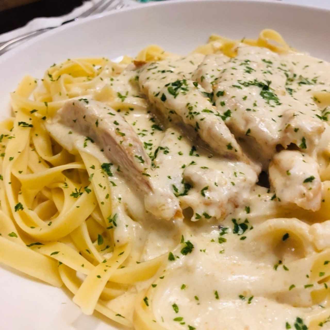 chicken Alfredo 