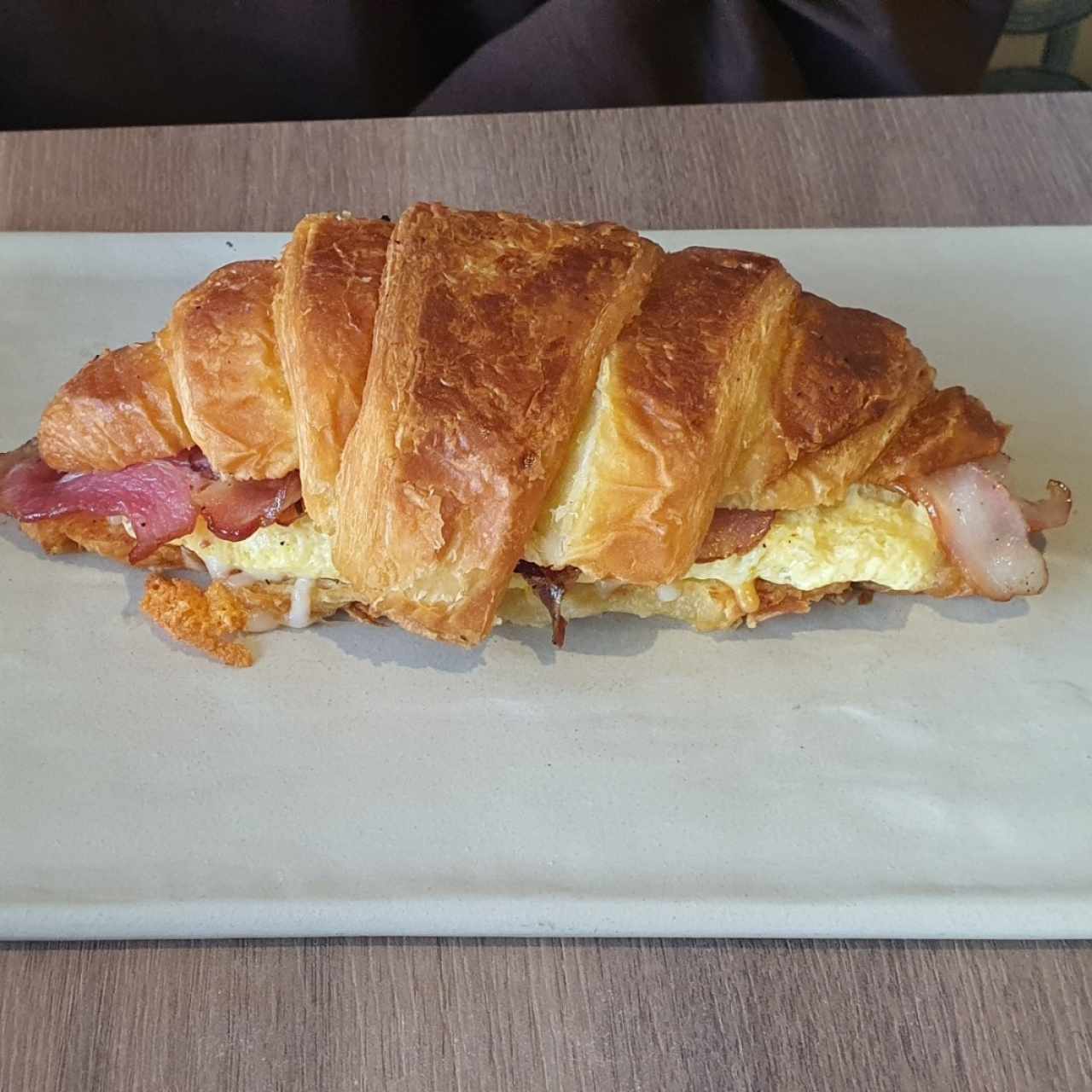 AM croissant