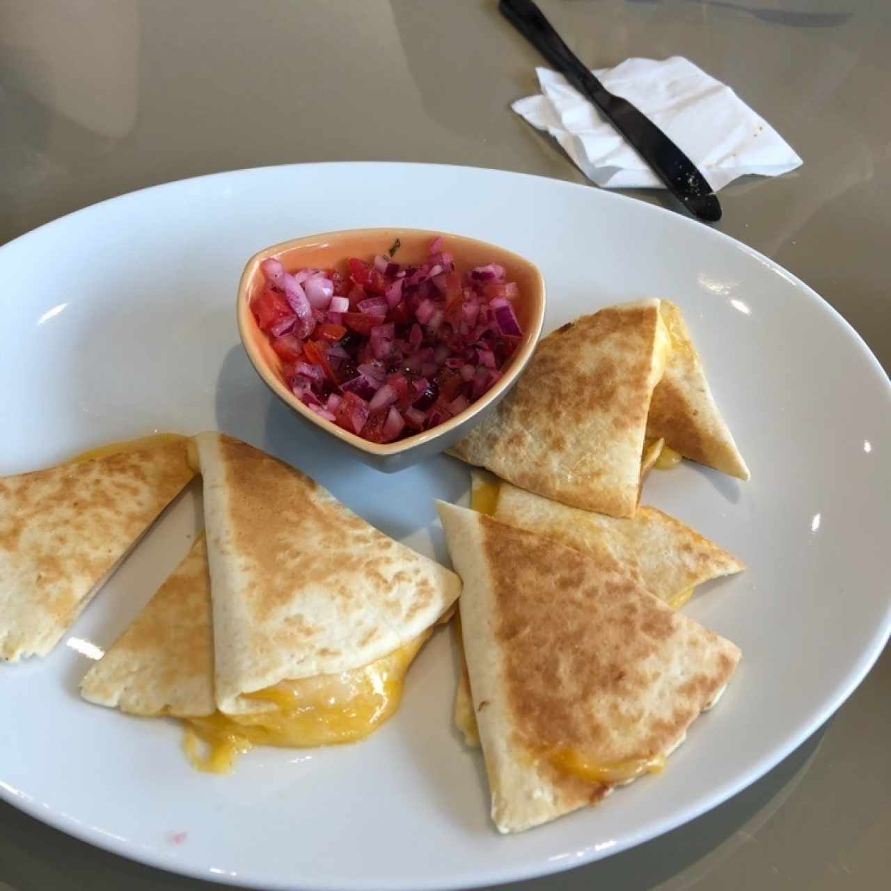 quesadillas cuatro quesos