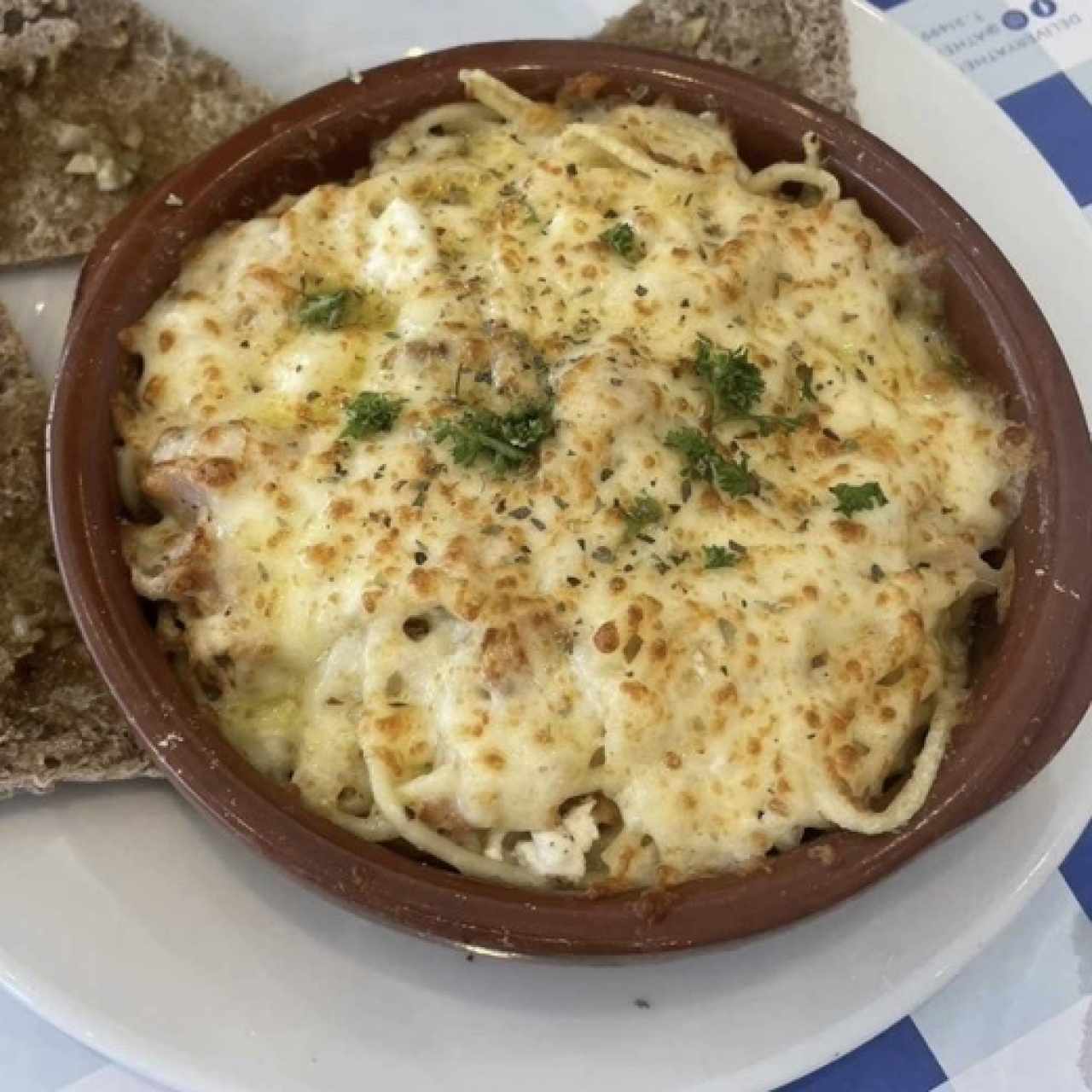 Pasta de pollo con tocino