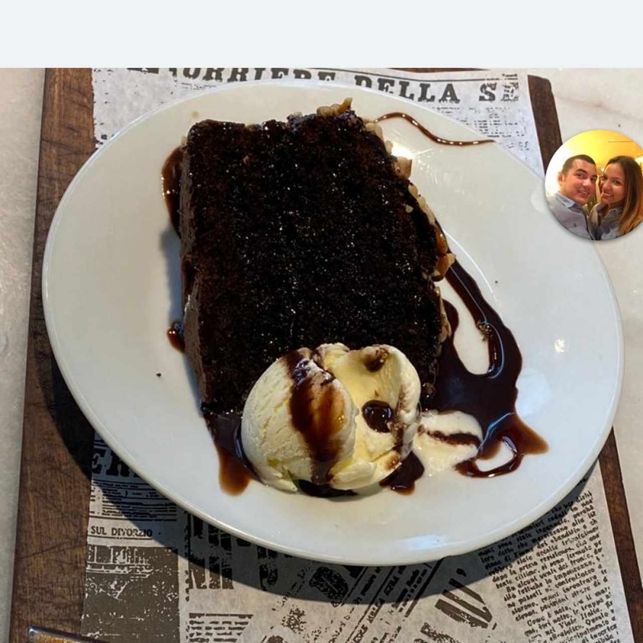 Hot Nutella Cake con Helado