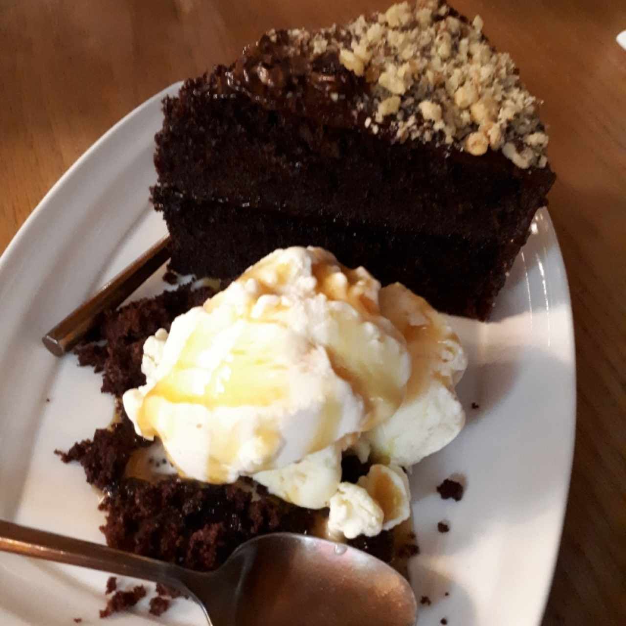 Hot Nutella Cake con Helado