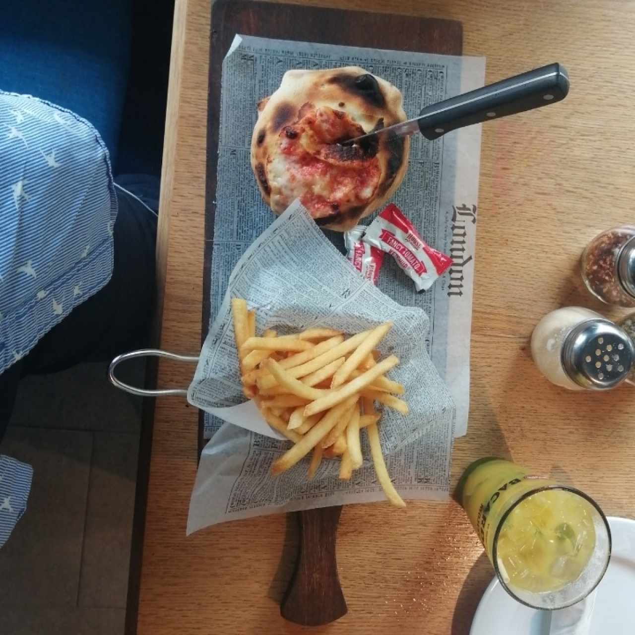 pizza burguer + mojito