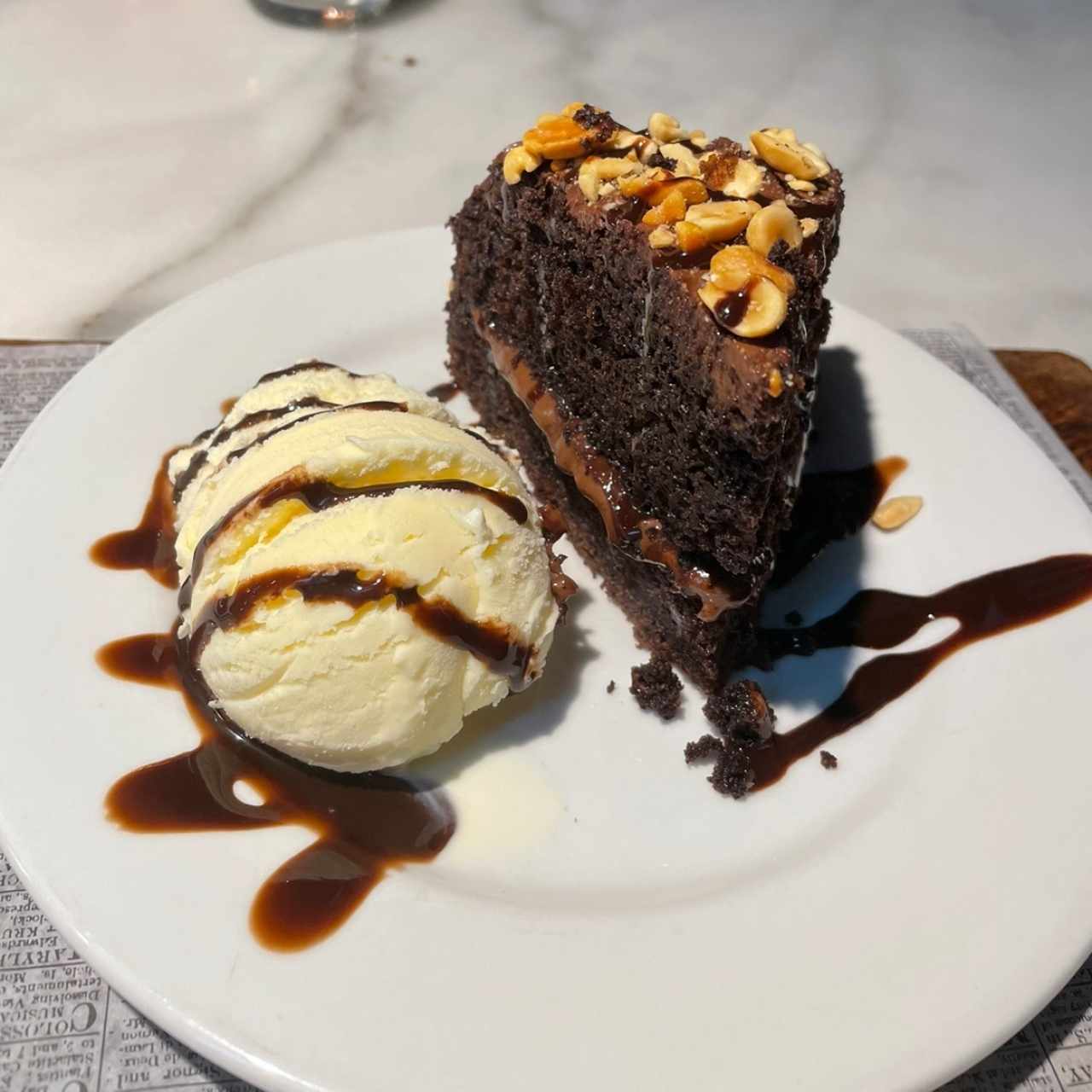 Hot Nutella Cake con Helado