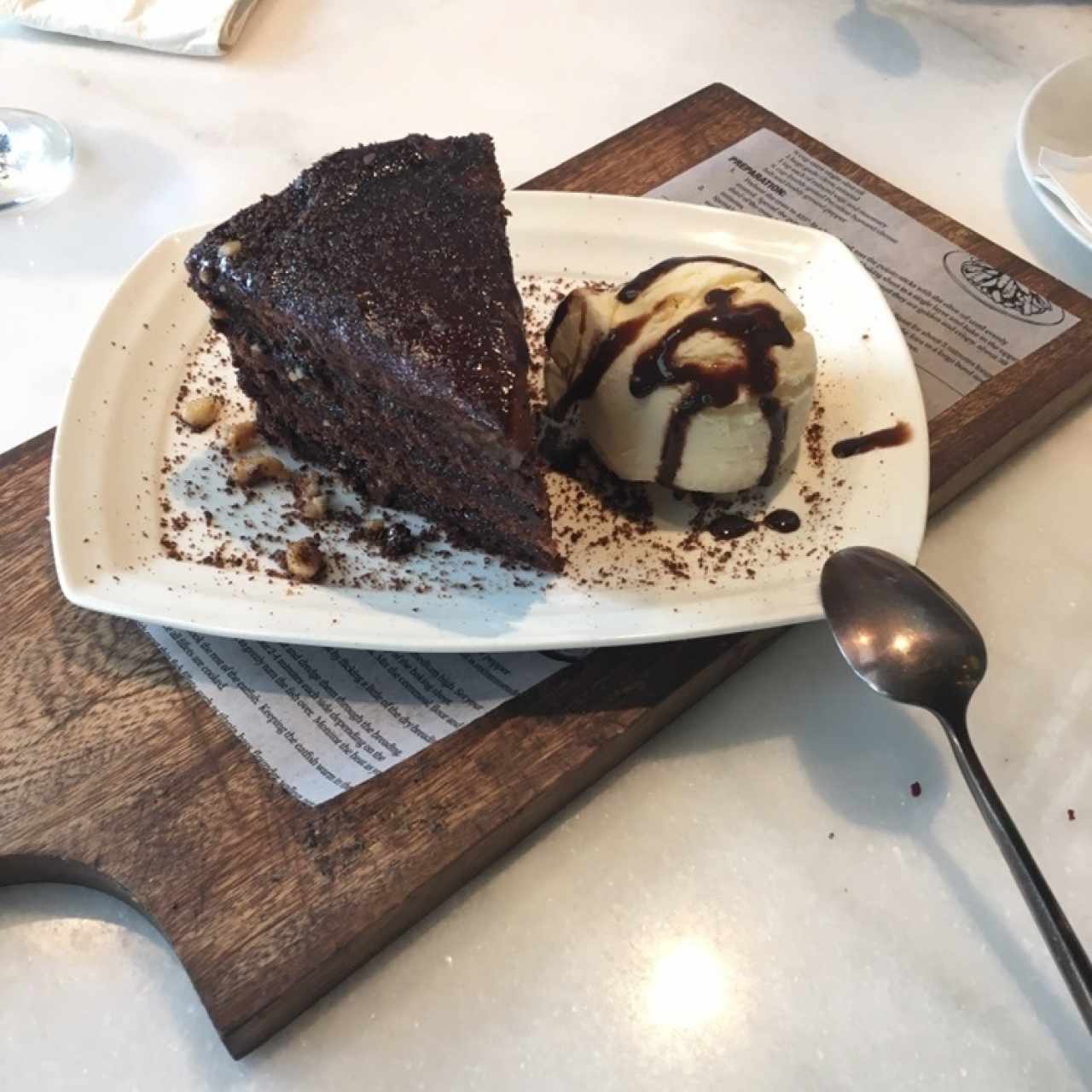 Hot Nutella Cake con Helado