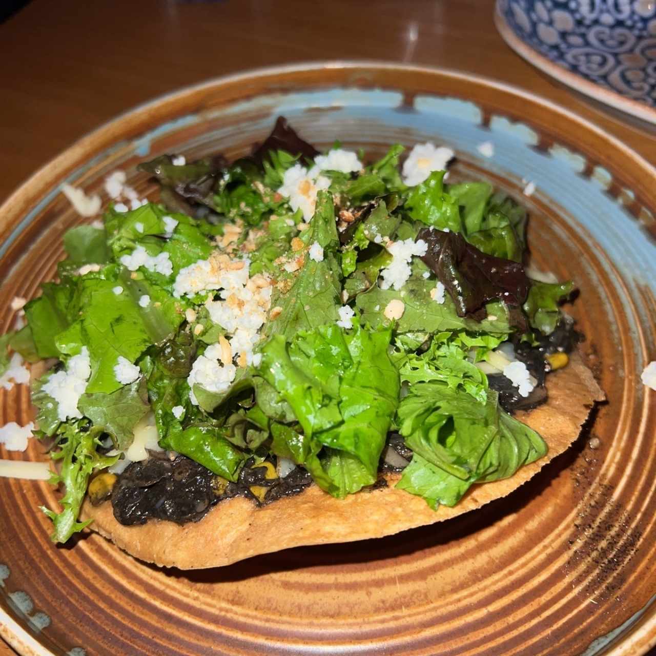 Tostada wahaka - riquisima opcion ante todo para quienes son amantes de la trufa y a la vez comer ligero. 