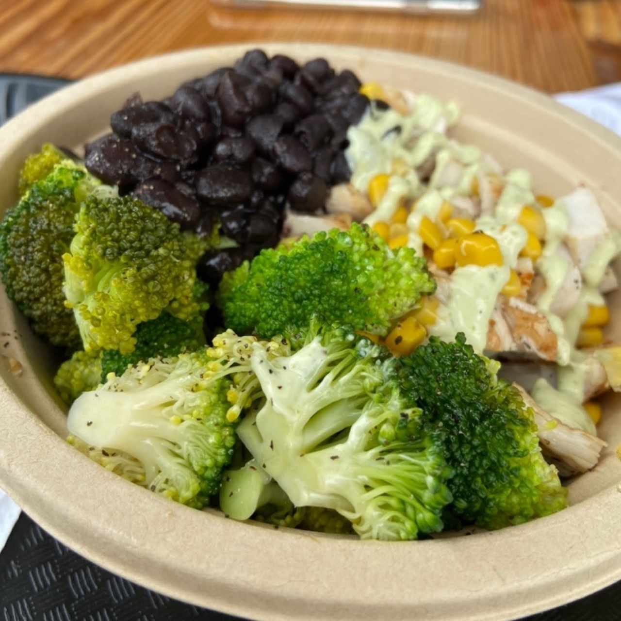 Arroz, Polo, brocoli, frijoles y maiz 