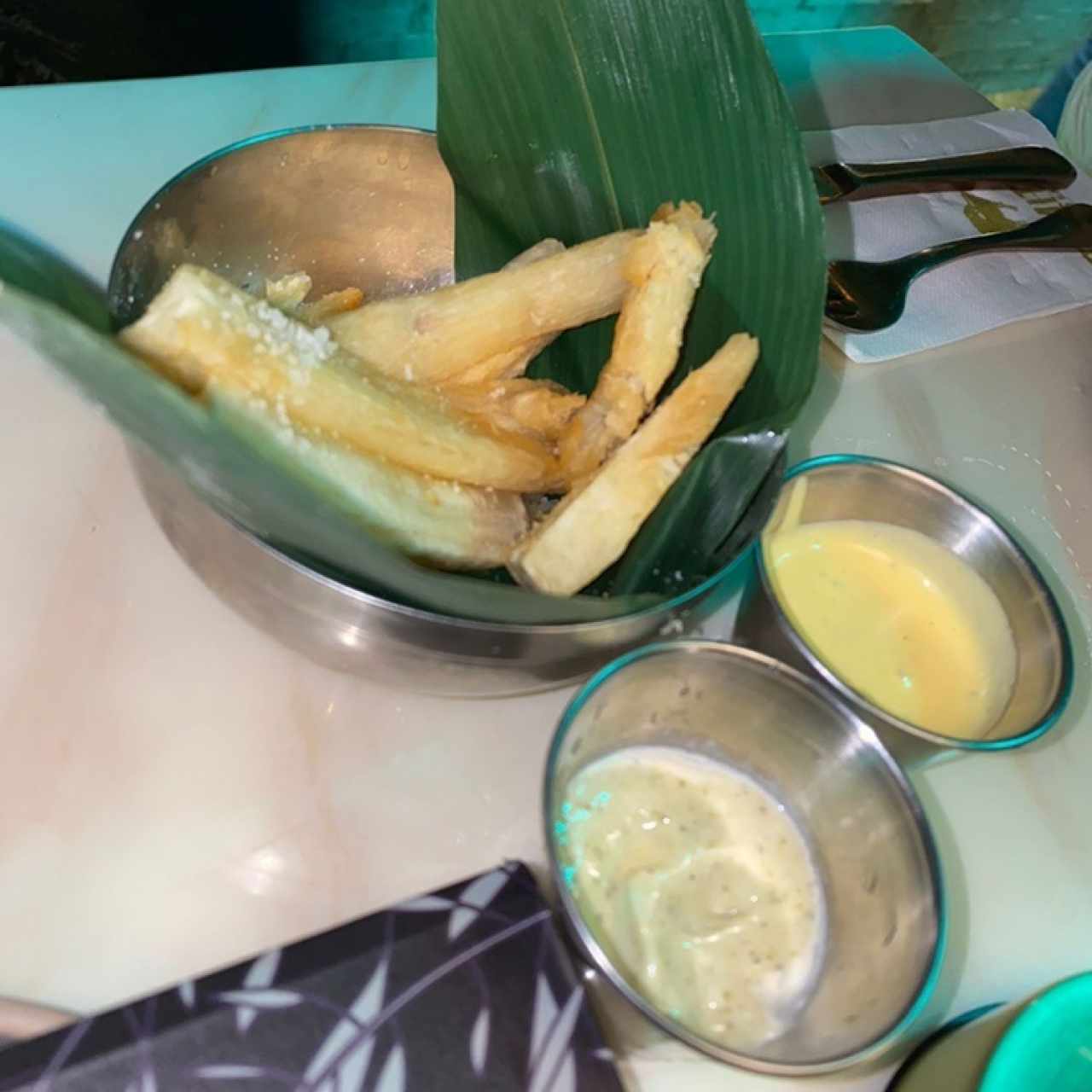 Yuca de Cortesía