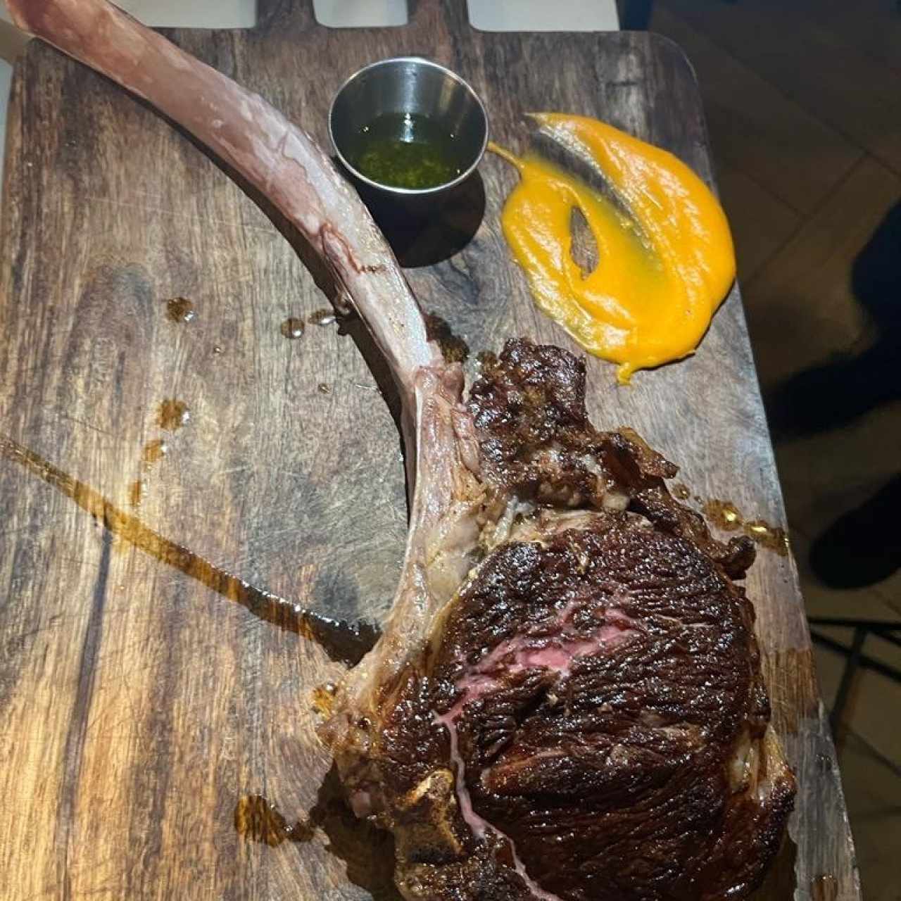 TOMAHAWK