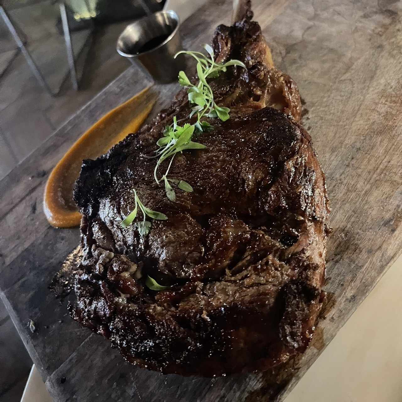 TOMAHAWK