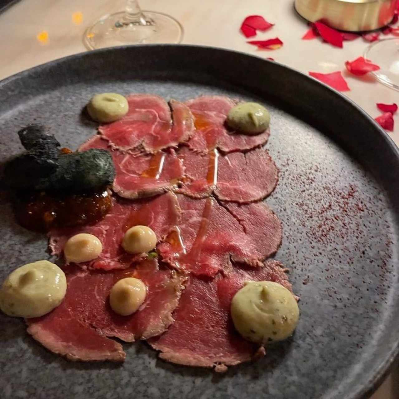 APETAIZERS - CARPACCIO PRIMITIVO