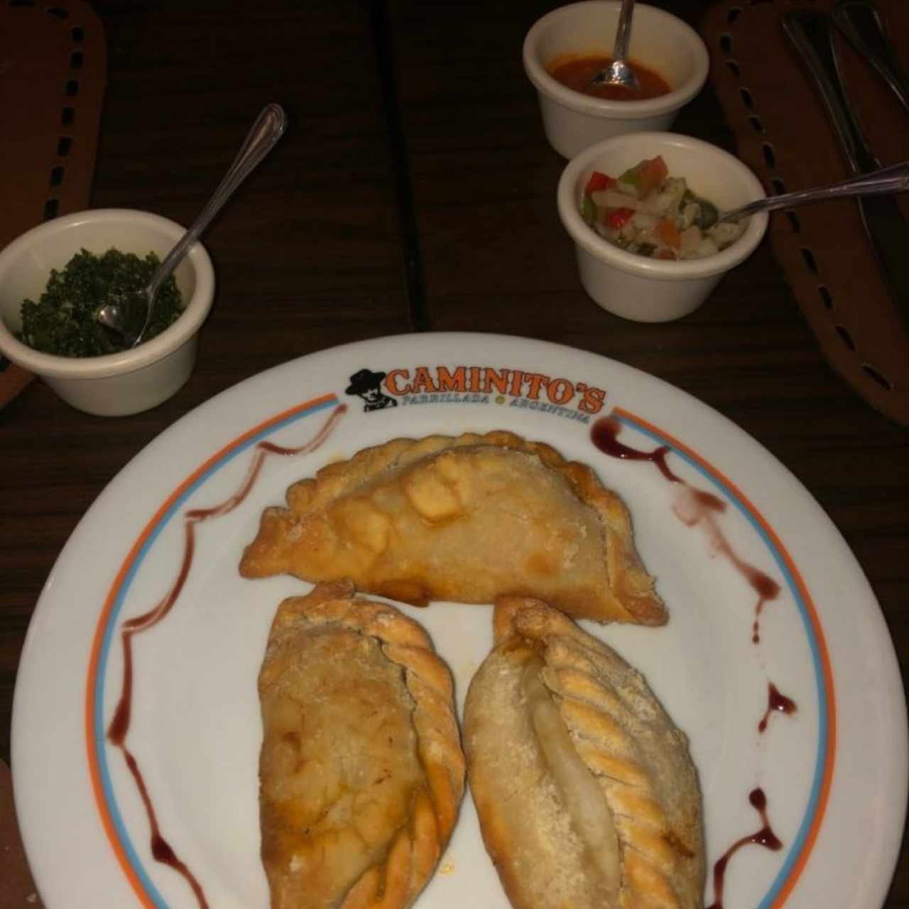 Trio de empanadas fritas