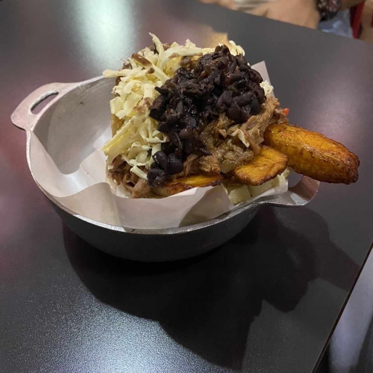 Arepas - Arepa pabellón