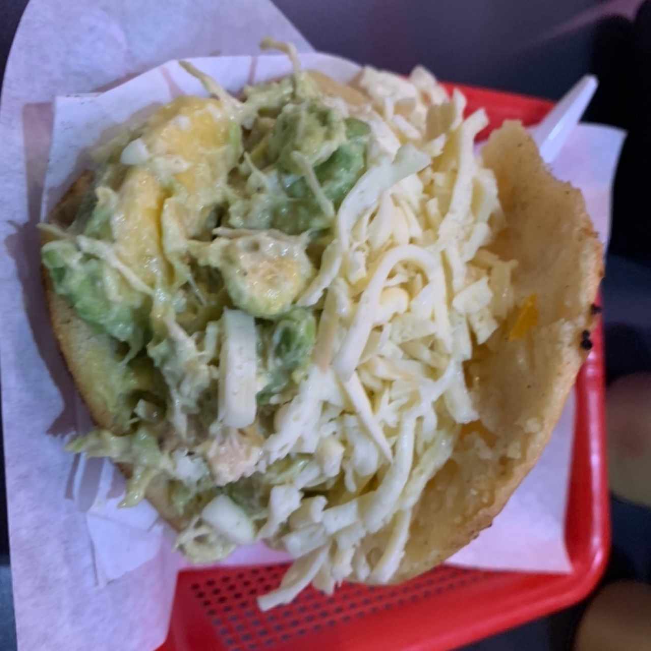 reina pepiada (arepa pollo y aguacate)