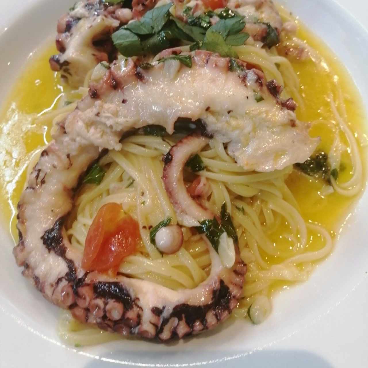 Linguini con pulpo