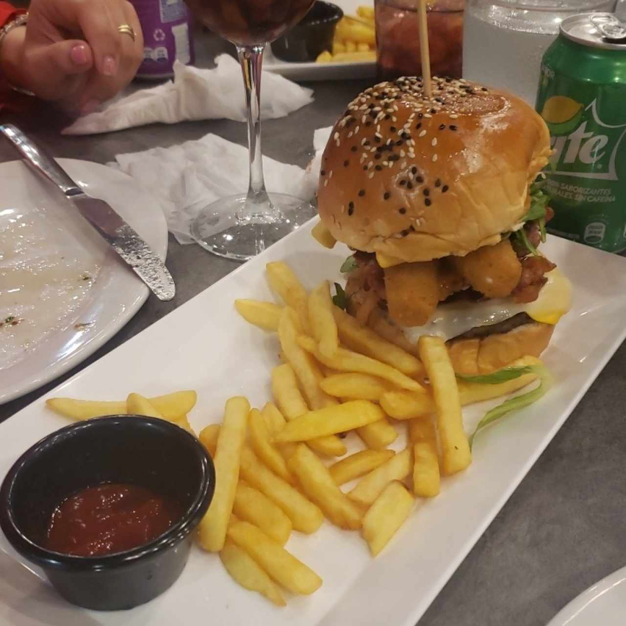 buena hamburguesa 