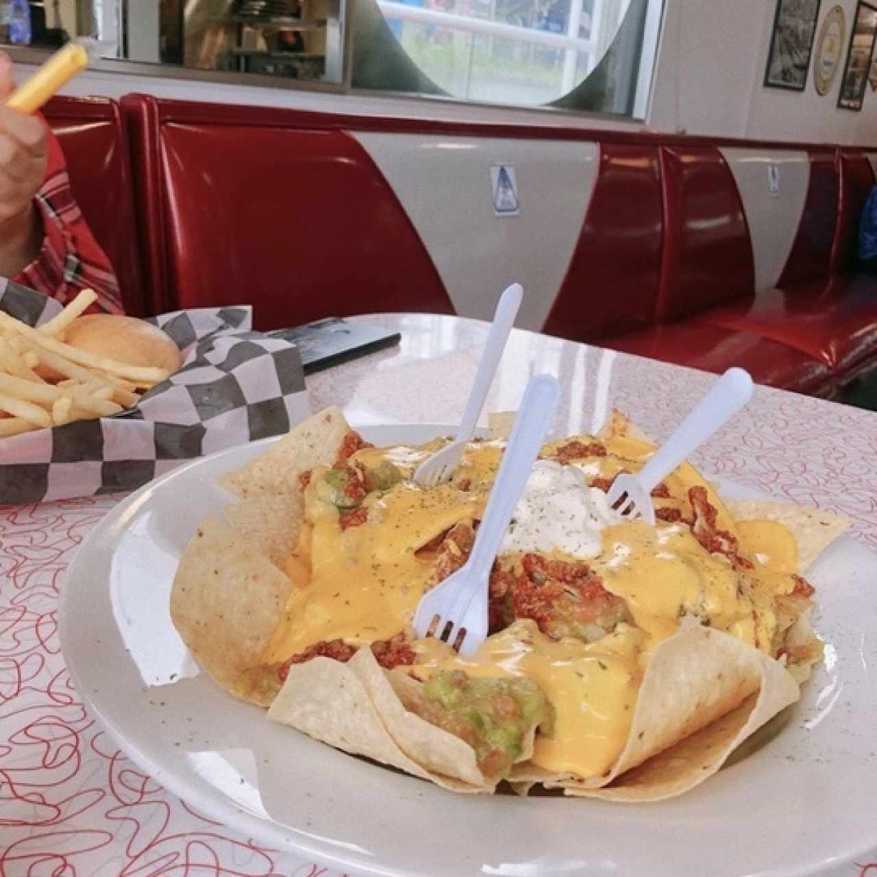 Nachos de Pollo y Carne