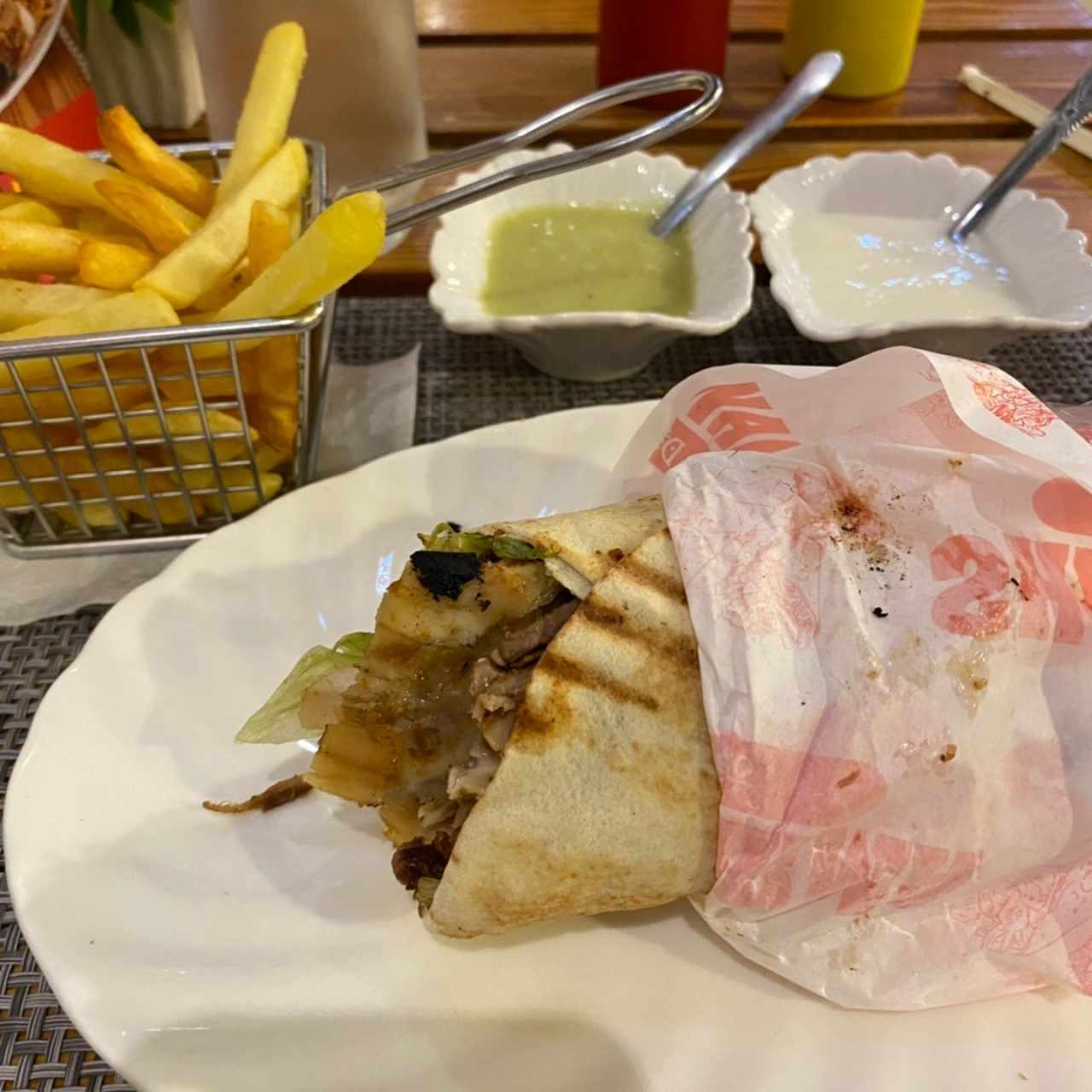 Shawarmas - Shawarma Mixto