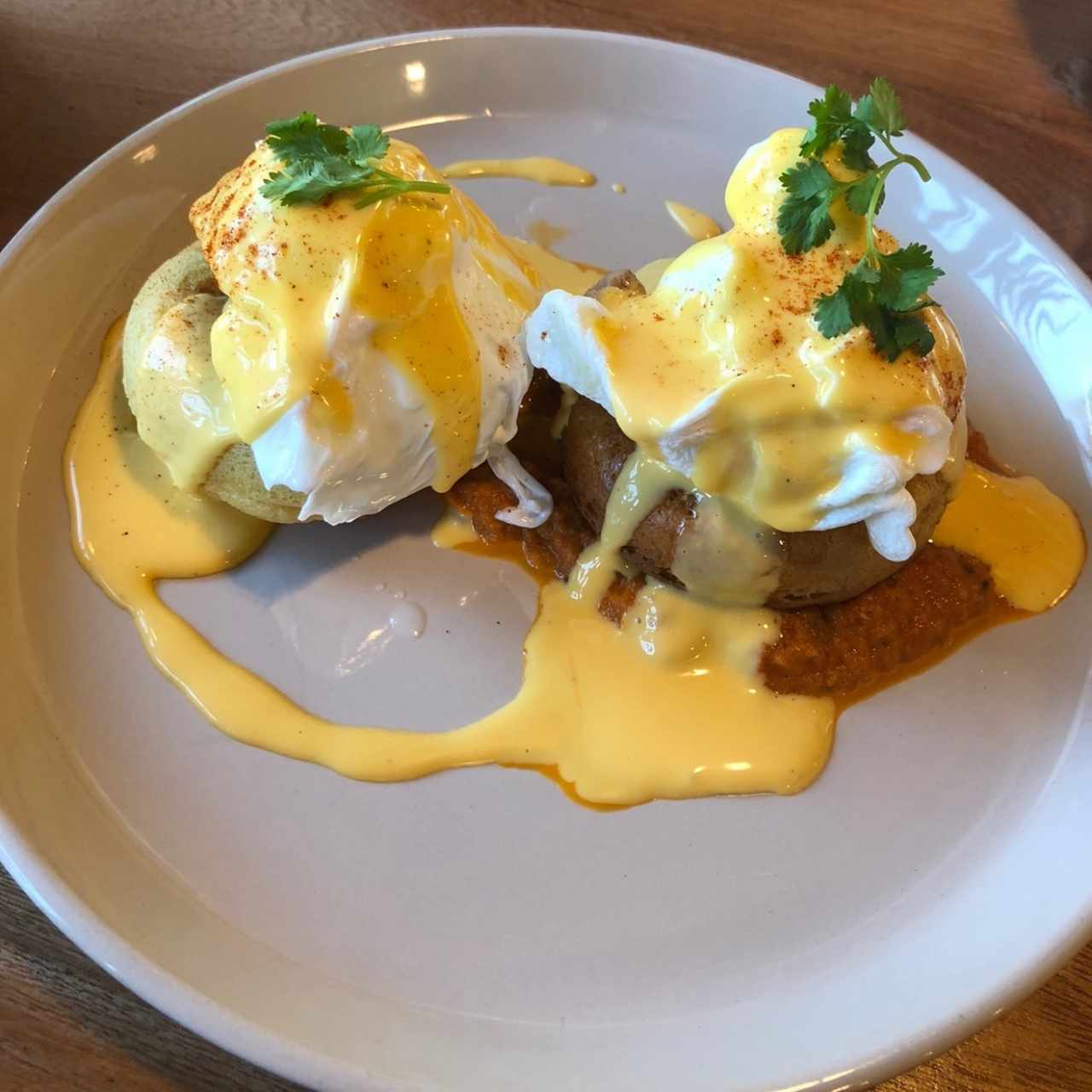 Benedict eggs goes keto 