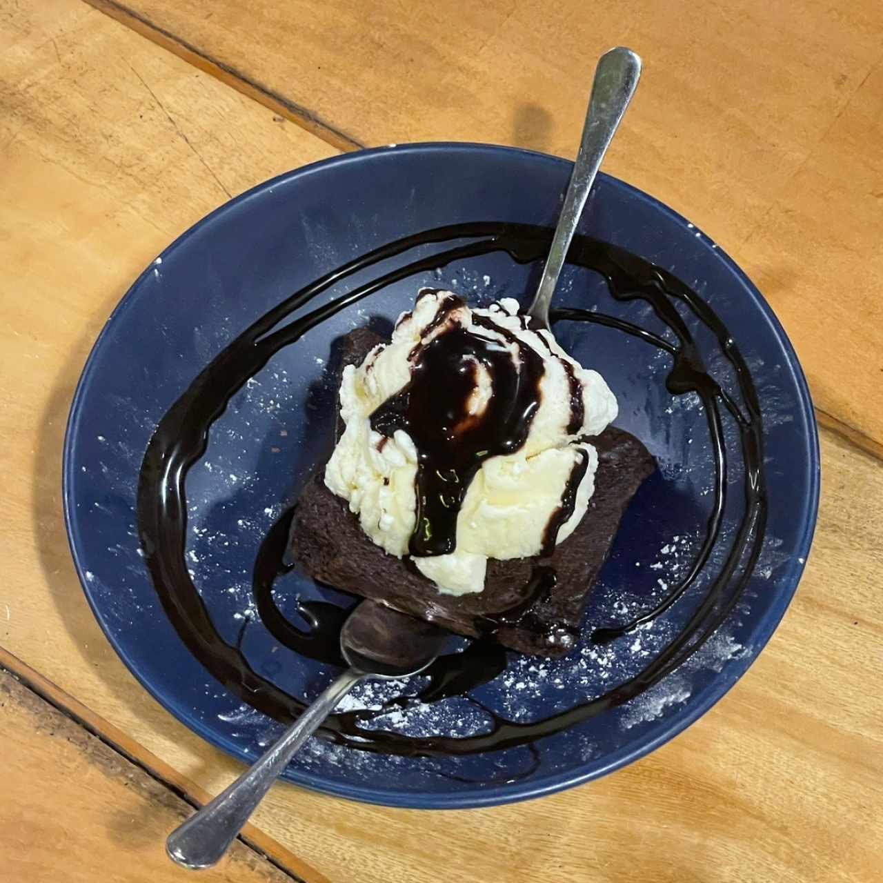 Brownie con Helado