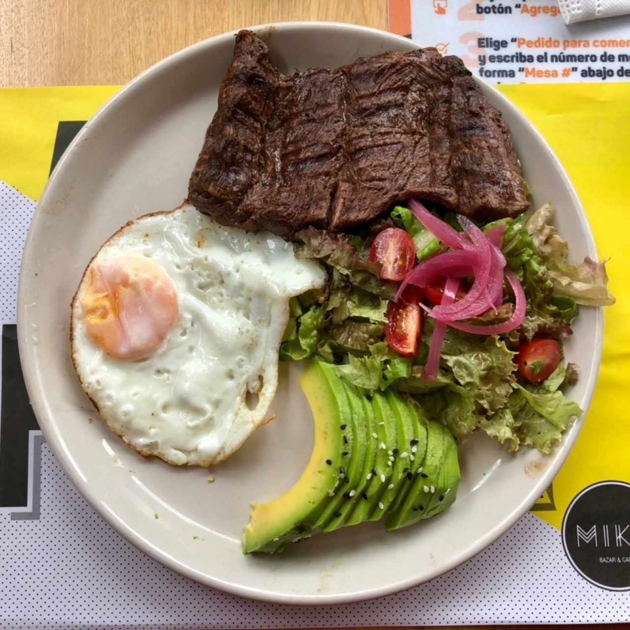 filete de res keto y adicional un huevo 