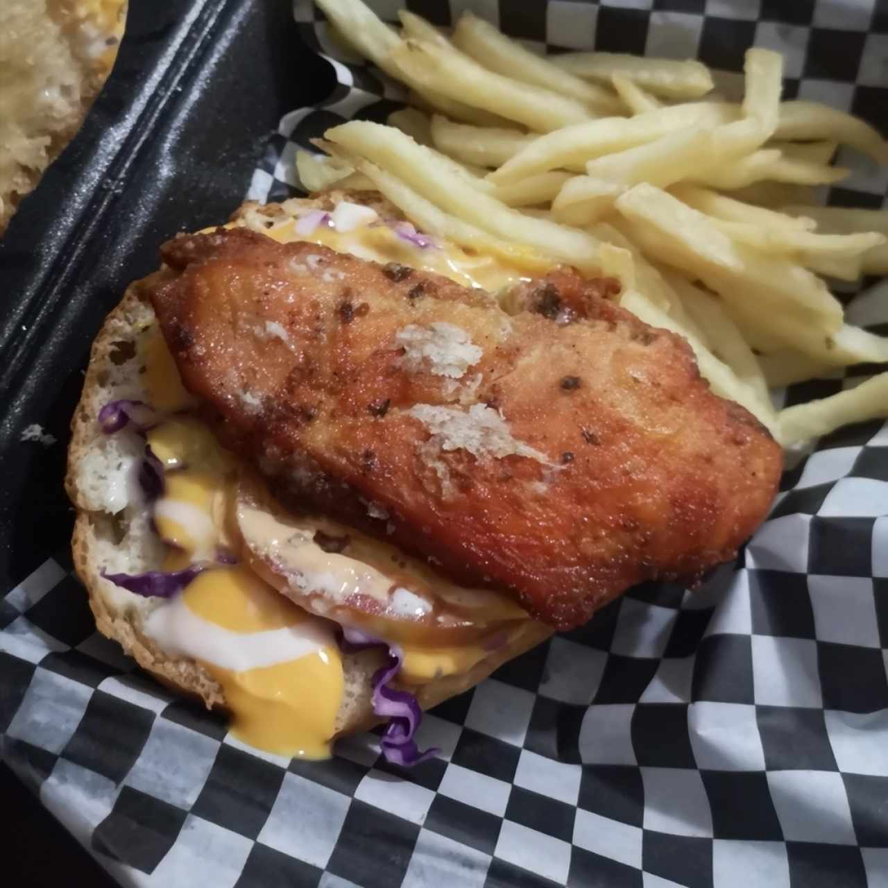 Cheese Chicken Burguer