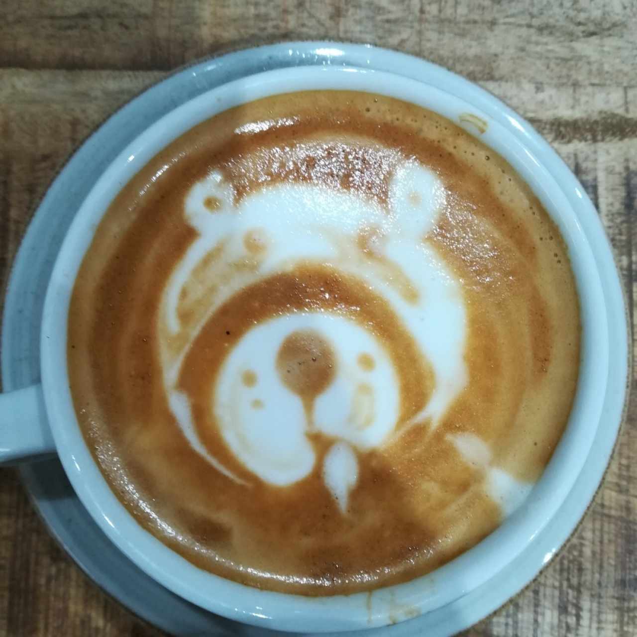 Capuccino con diseño exclusivo de 🐼