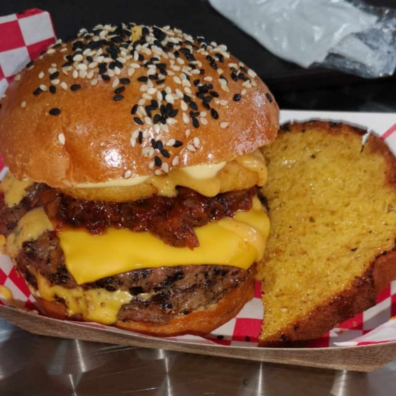 Da Brisket Burger