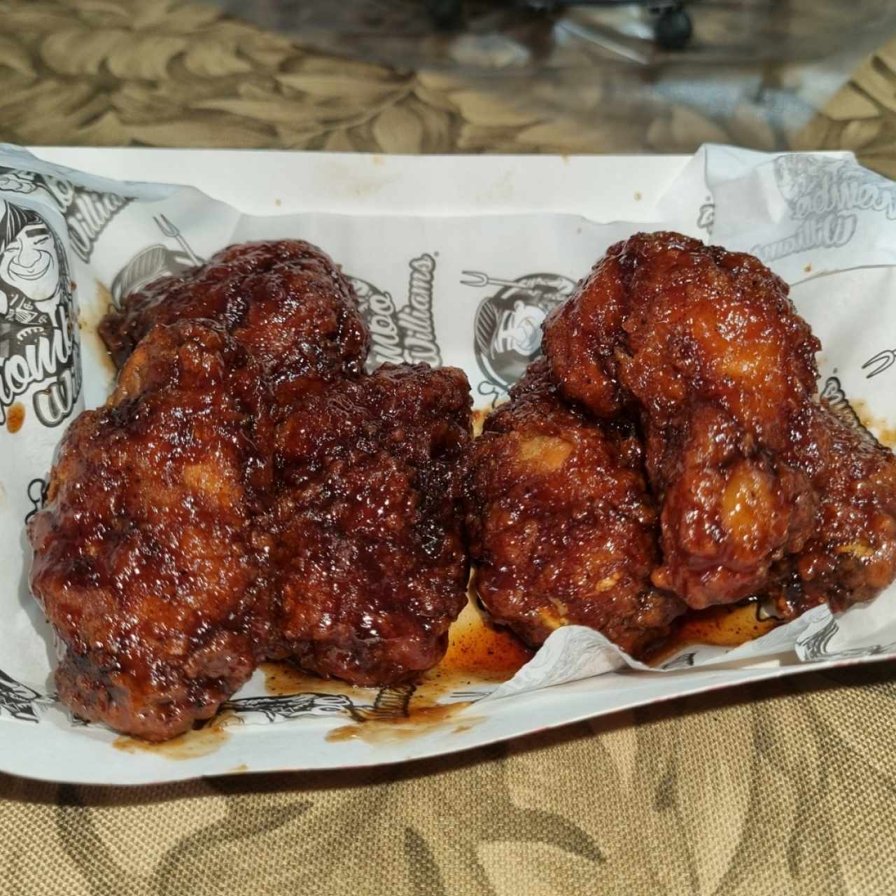 Smokehouse Addictive Wings