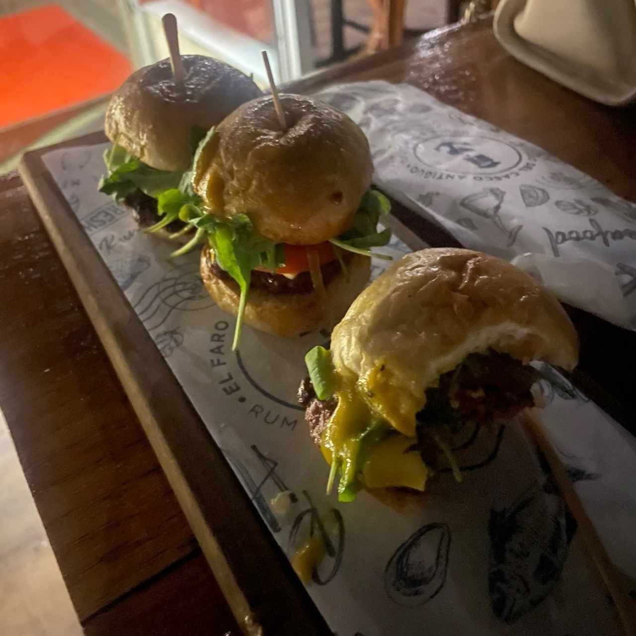 Mini burgers