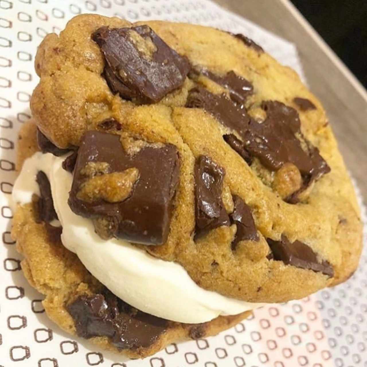 Cookie sandwich 