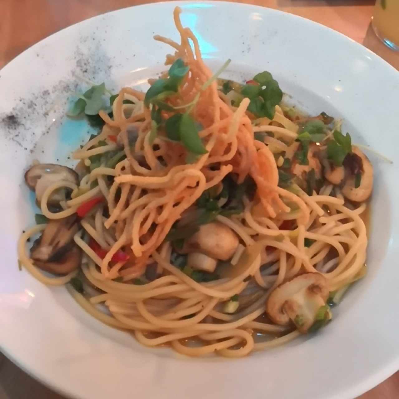 pasta con hongos 100%vegano