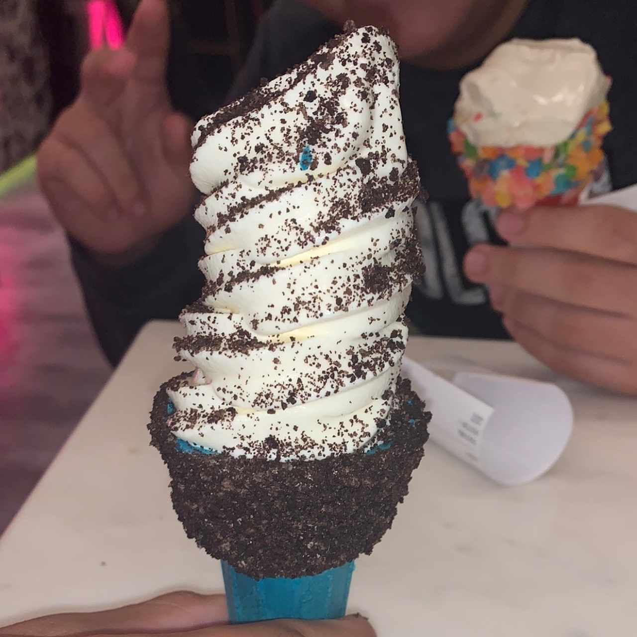 Helado con galleta oreo 