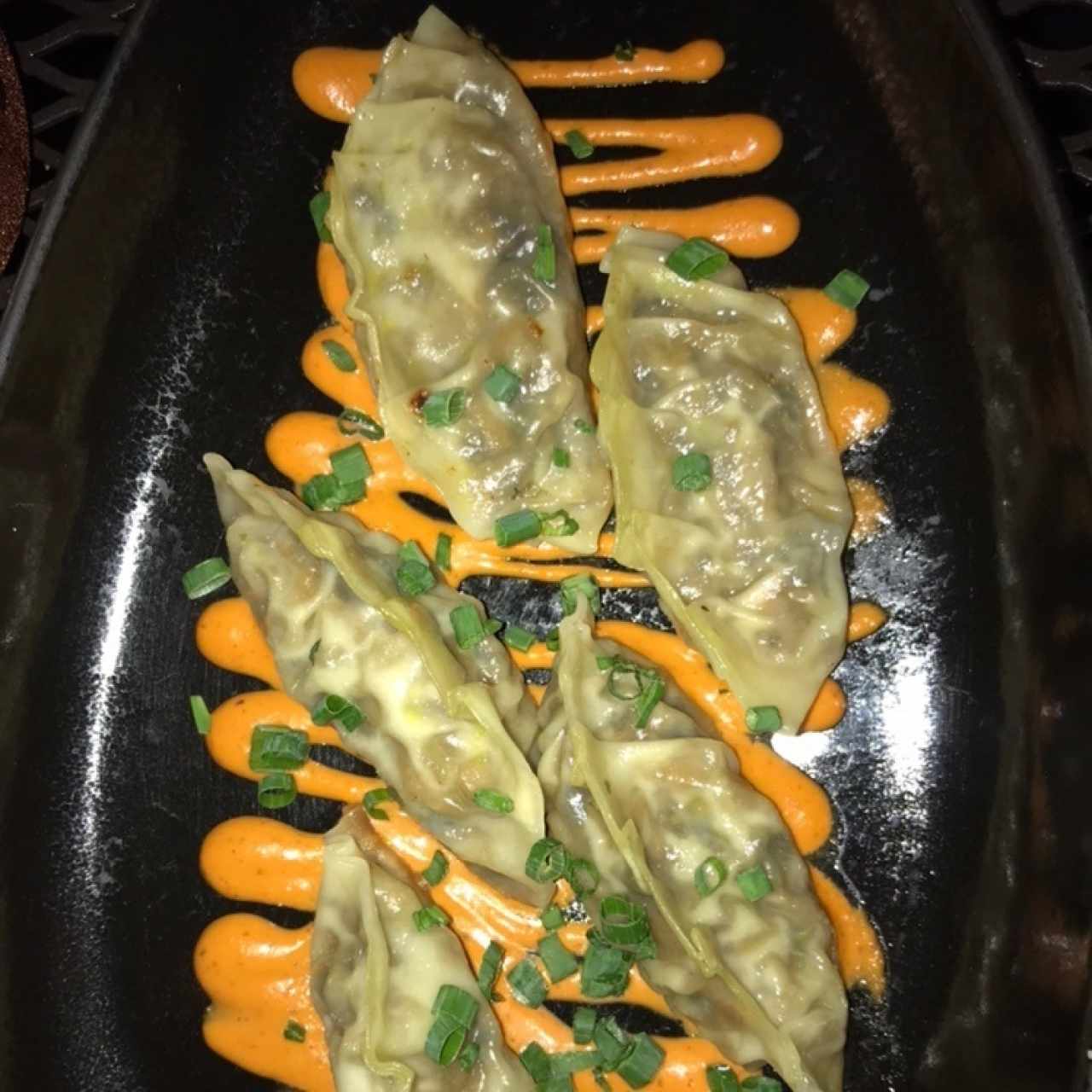 Platos pequeños - WONTONS DE PORTOBELLO