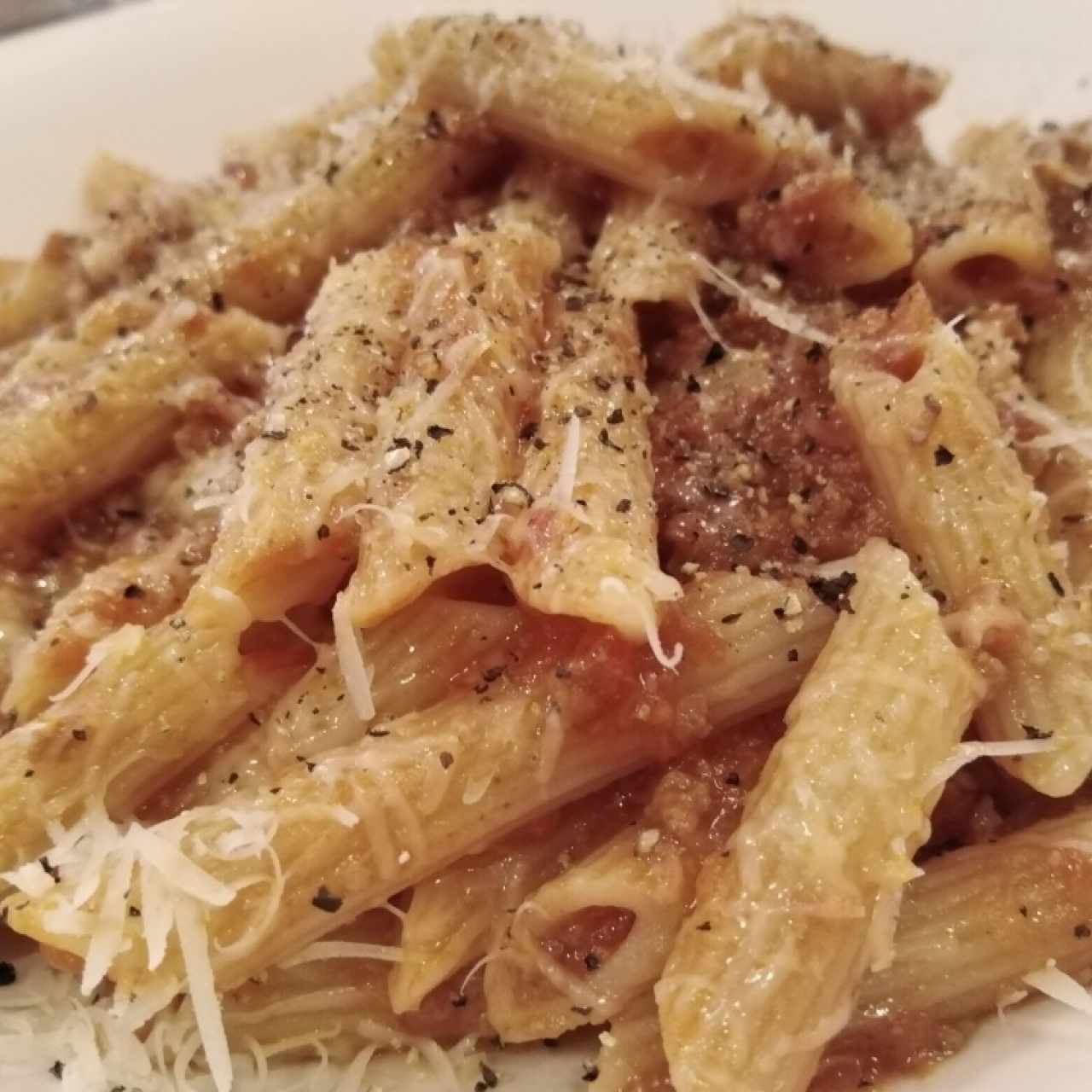 Pasta boloña