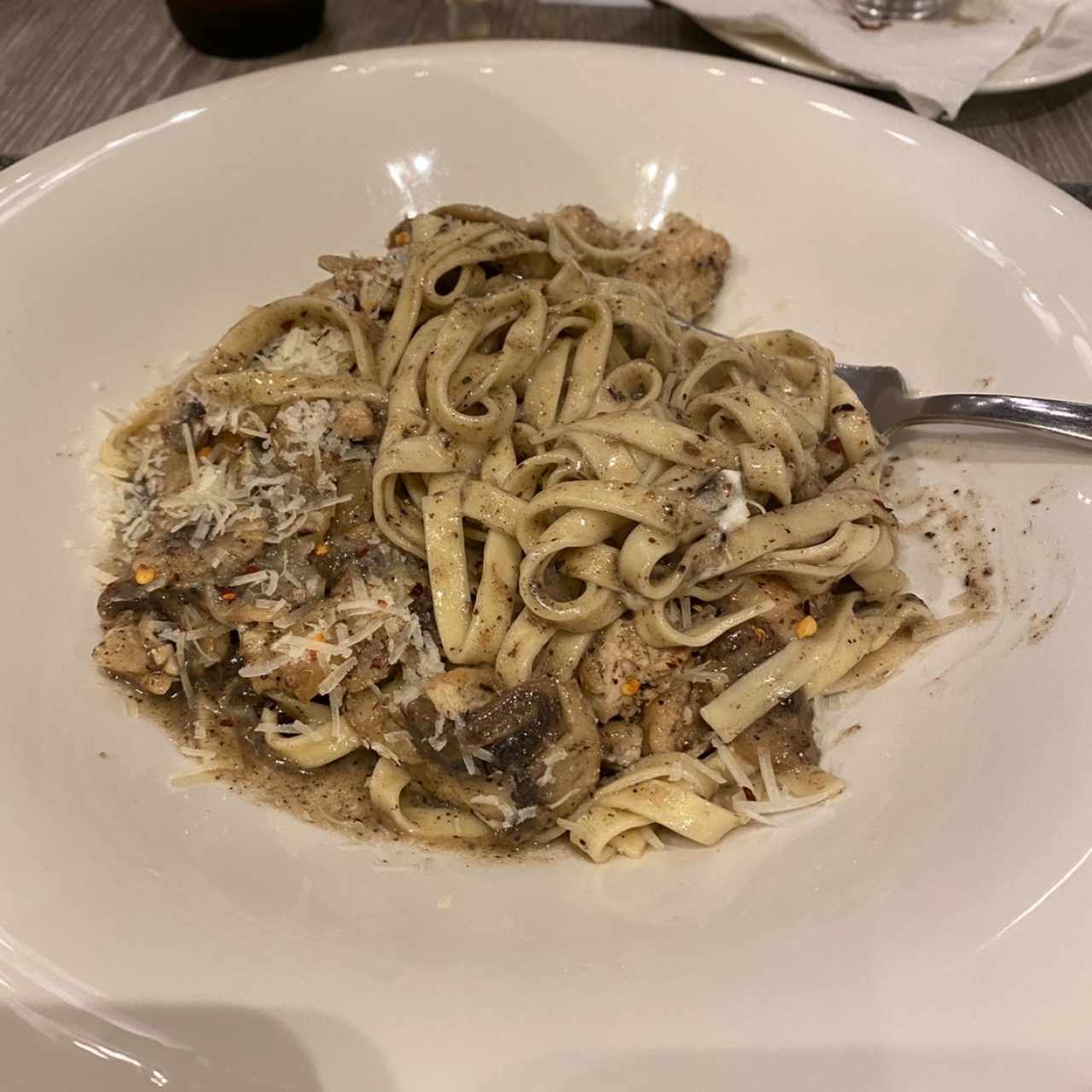 Fettuccine Funghi e Tartufo