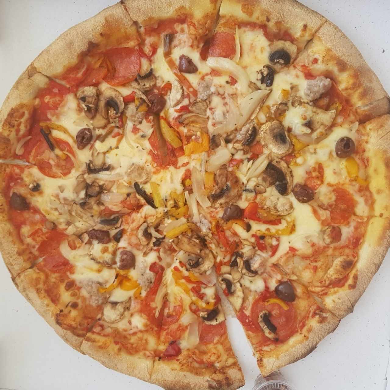 Pizzas Rojas - Combinación