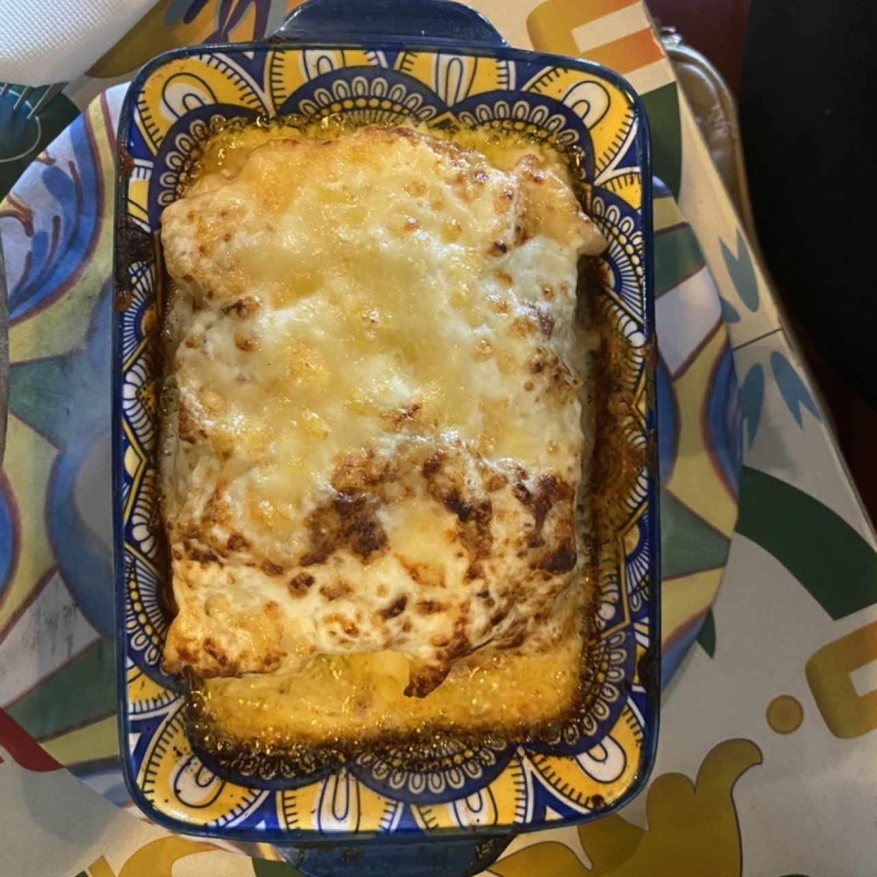 Lasagna de pollo y tocino