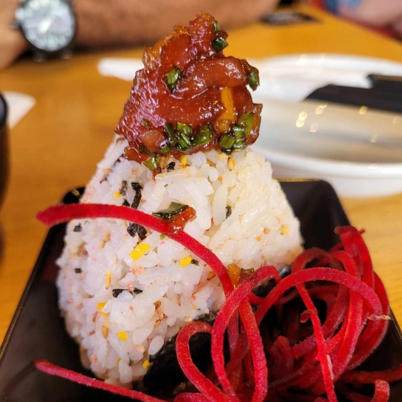 Onigiri con Atún