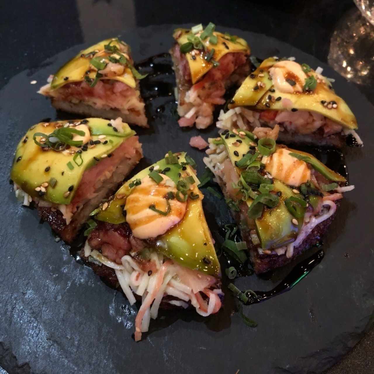 PIZZA KOKESHI ( SALMÓN Y ATÚN)