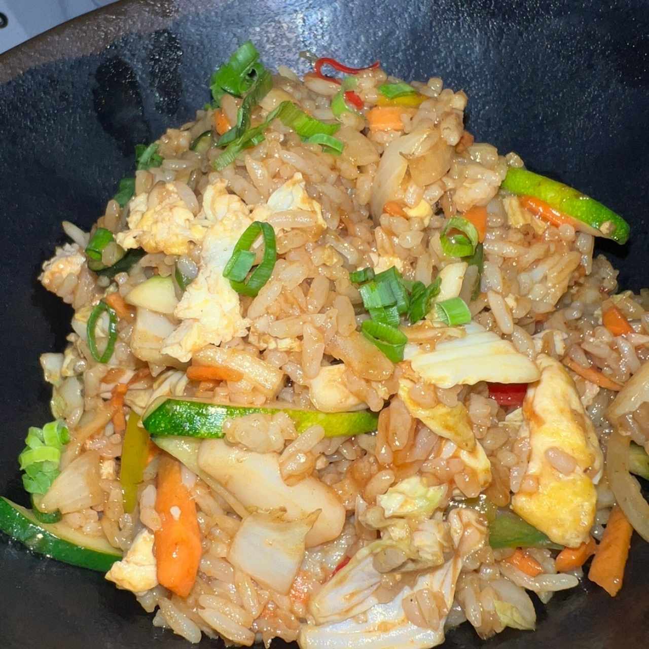 ARROZ THAI DE CAMARÓN CON CALAMAR