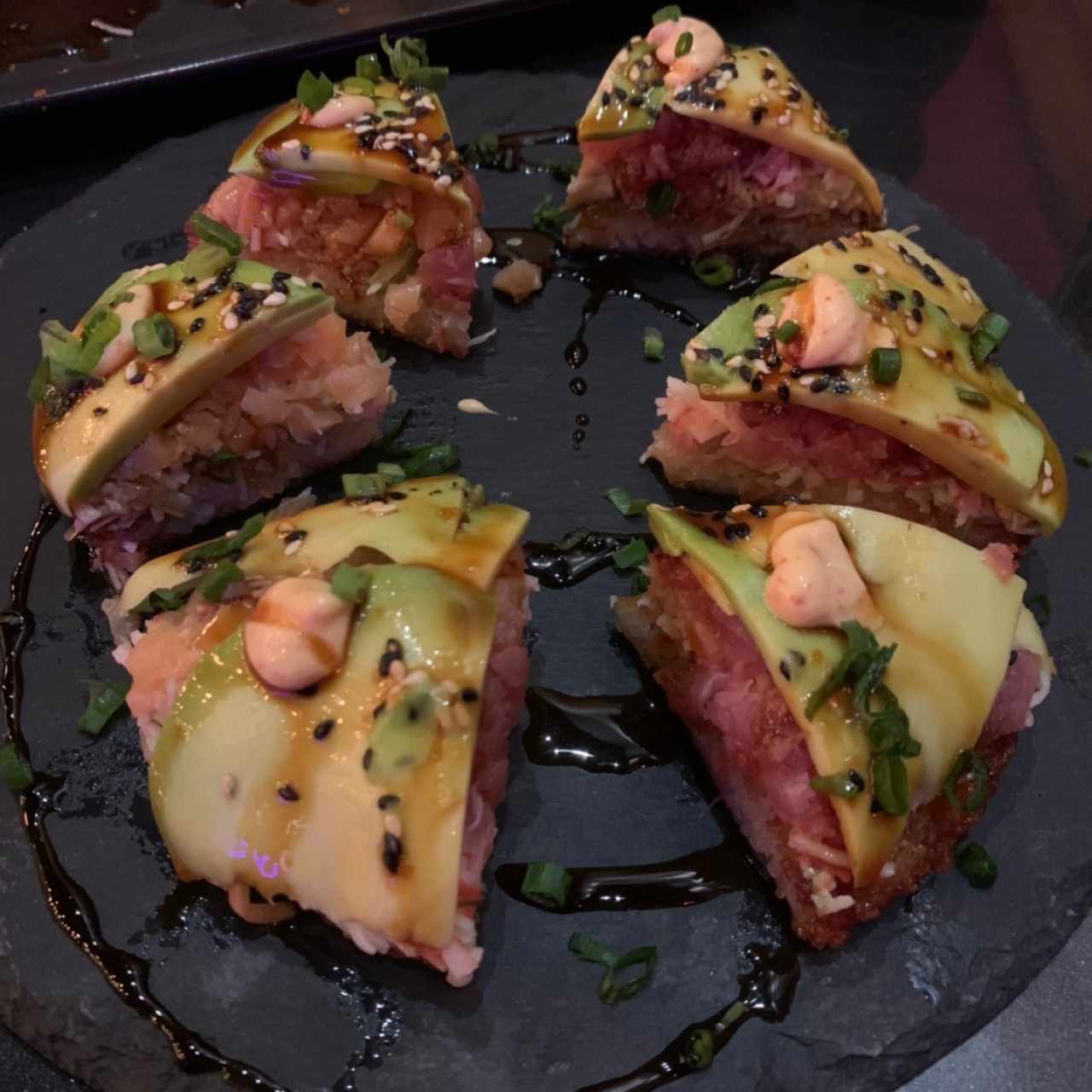 PIZZA KOKESHI ( SALMÓN Y ATÚN)