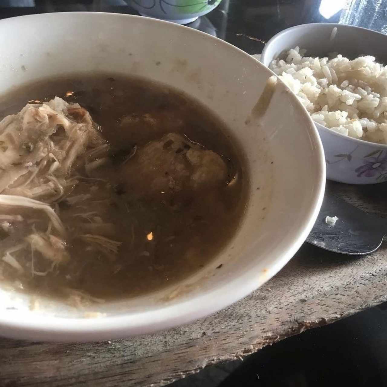 Sancocho Levantamuertos con Arroz