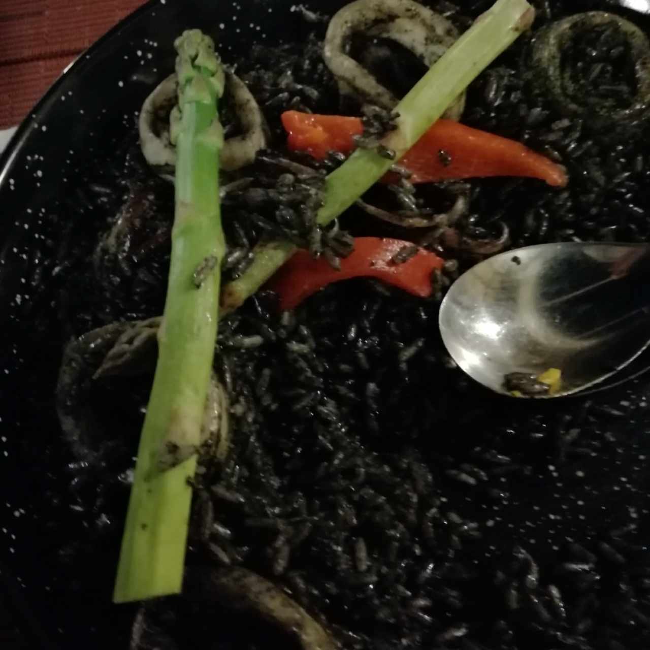 PAELLA - Negra con Calamares