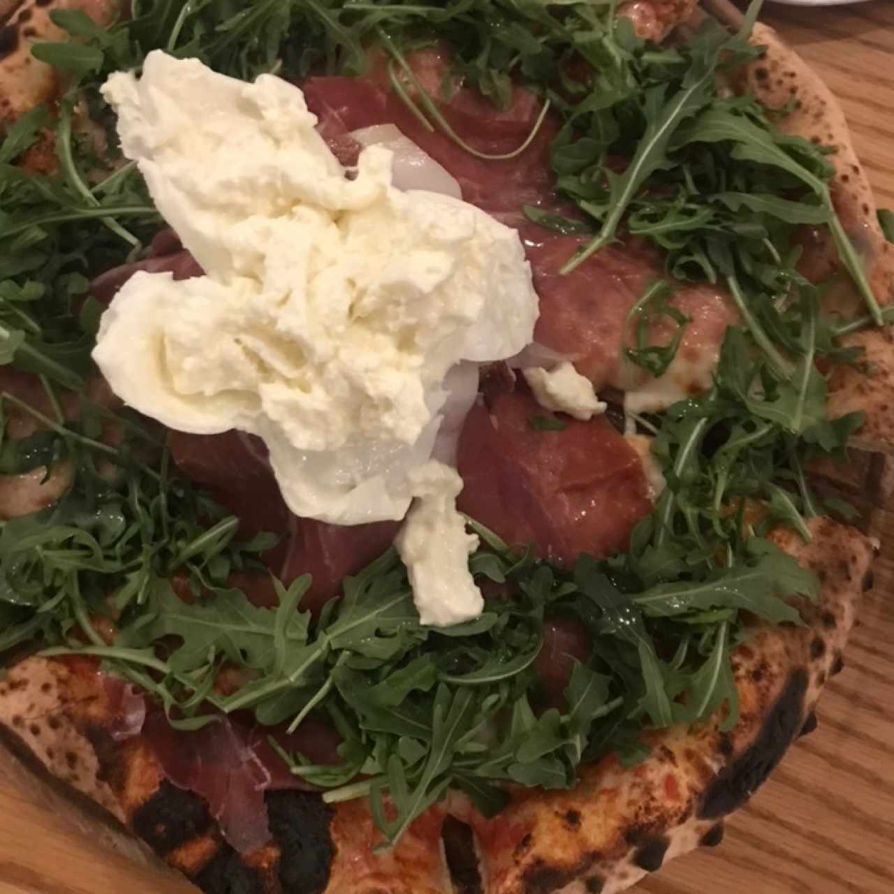 Pizza burrata 