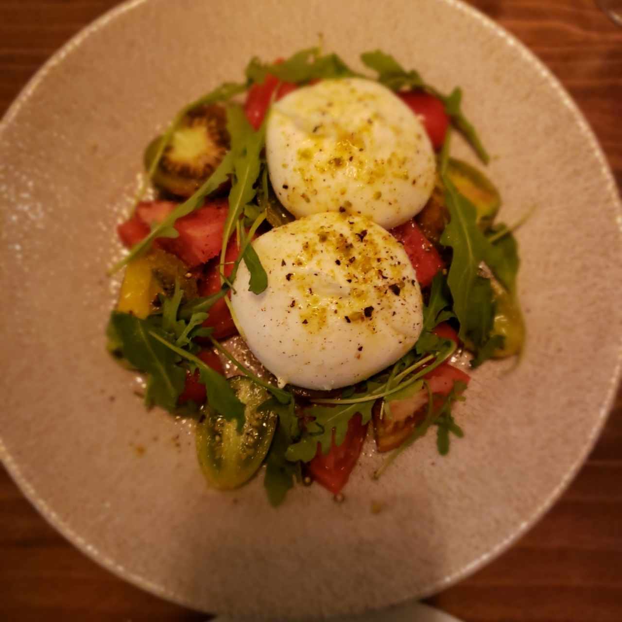 Ensalada de burrata 