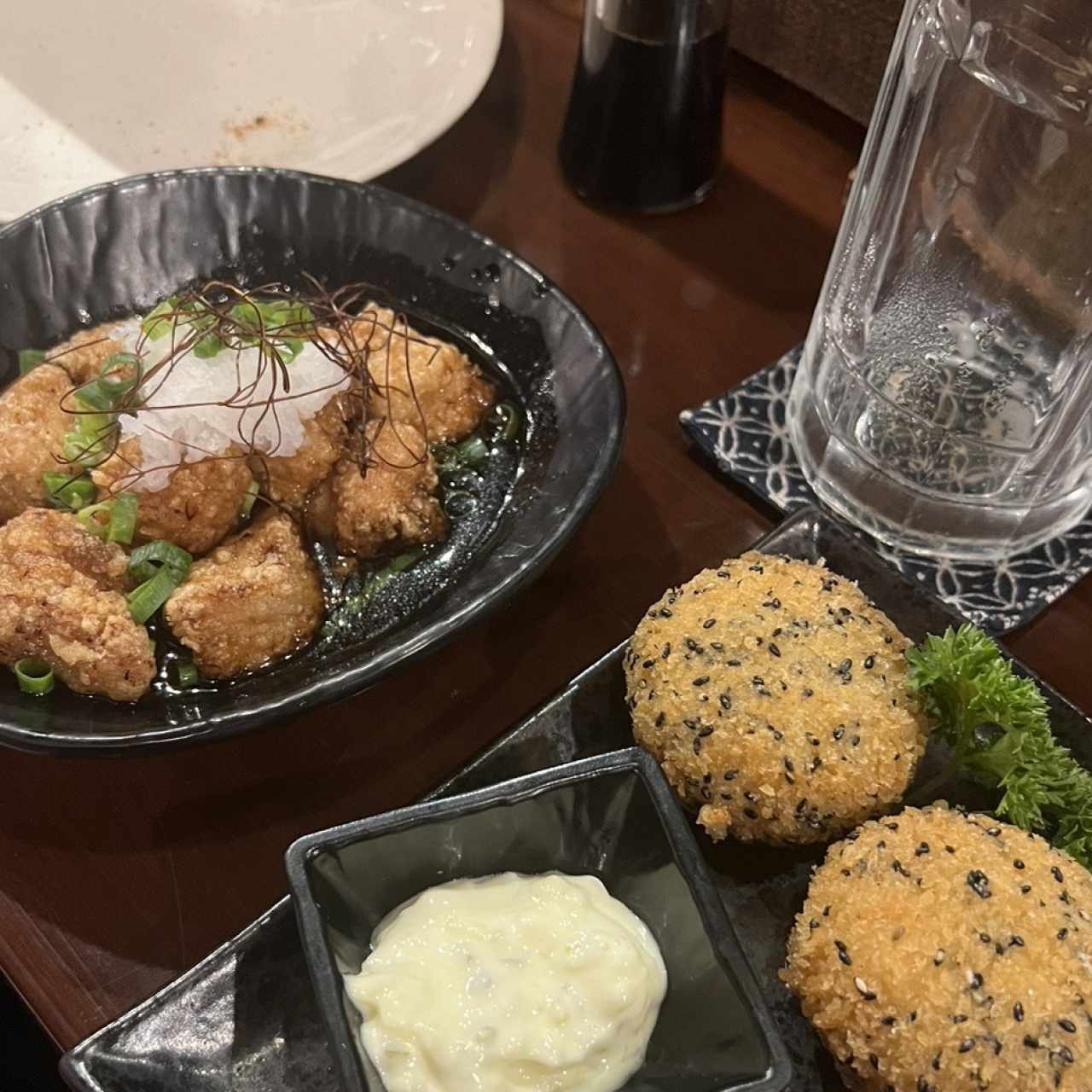 Croquetas de Salomon y Puerco Podon algo asi